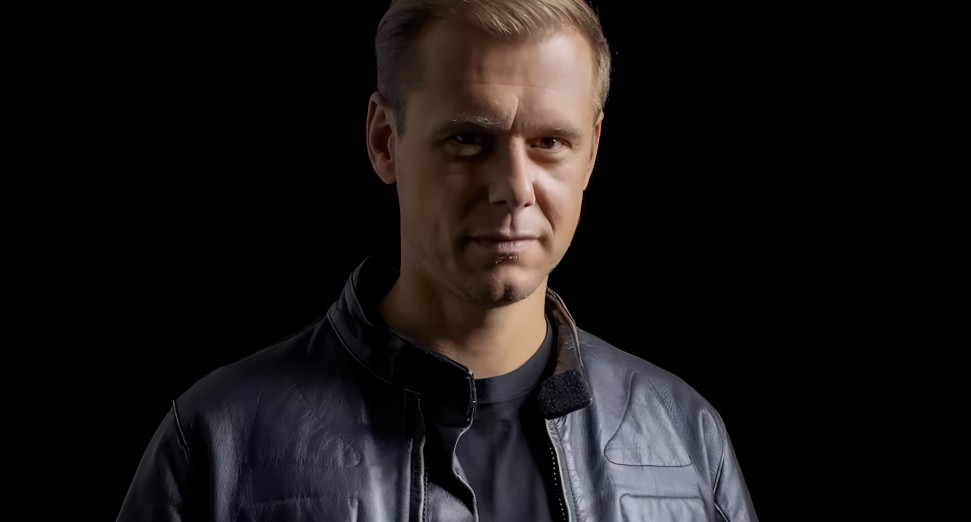 Armin van Buuren发布A State Of Trance第20期