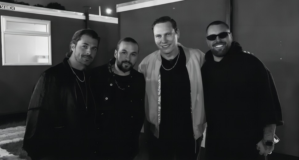 Tiësto分享Swedish House Mafia的Ray Of Solar的trance混音版本